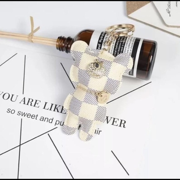 5pcs Bear keychains Multiple Colours - Picture 4 of 6